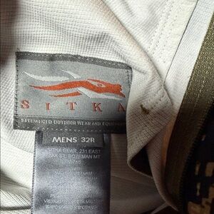 Sitka Men's Cargo Pants in Gray